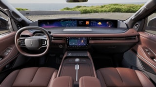 2025 Lincoln Lincoln Navigator Internal Image 2